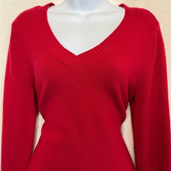 C-27 St. John’s Bay Red Long Sleeve PulloverSweater Size‎ M - Picture 4 of 16